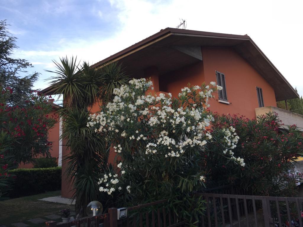 La Casa Di Rivo Hotel Desenzano del Garda Kültér fotó