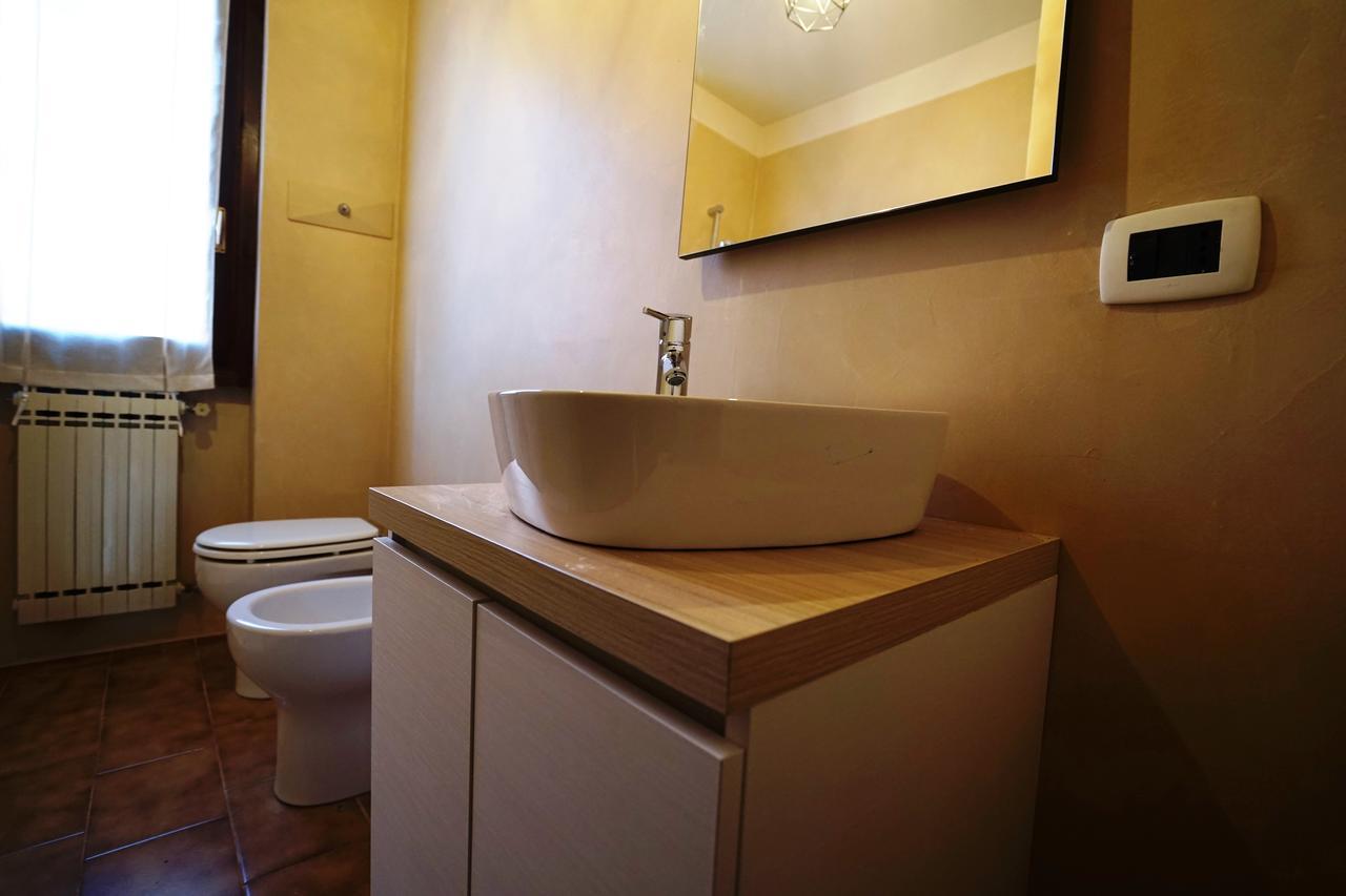 La Casa Di Rivo Hotel Desenzano del Garda Kültér fotó