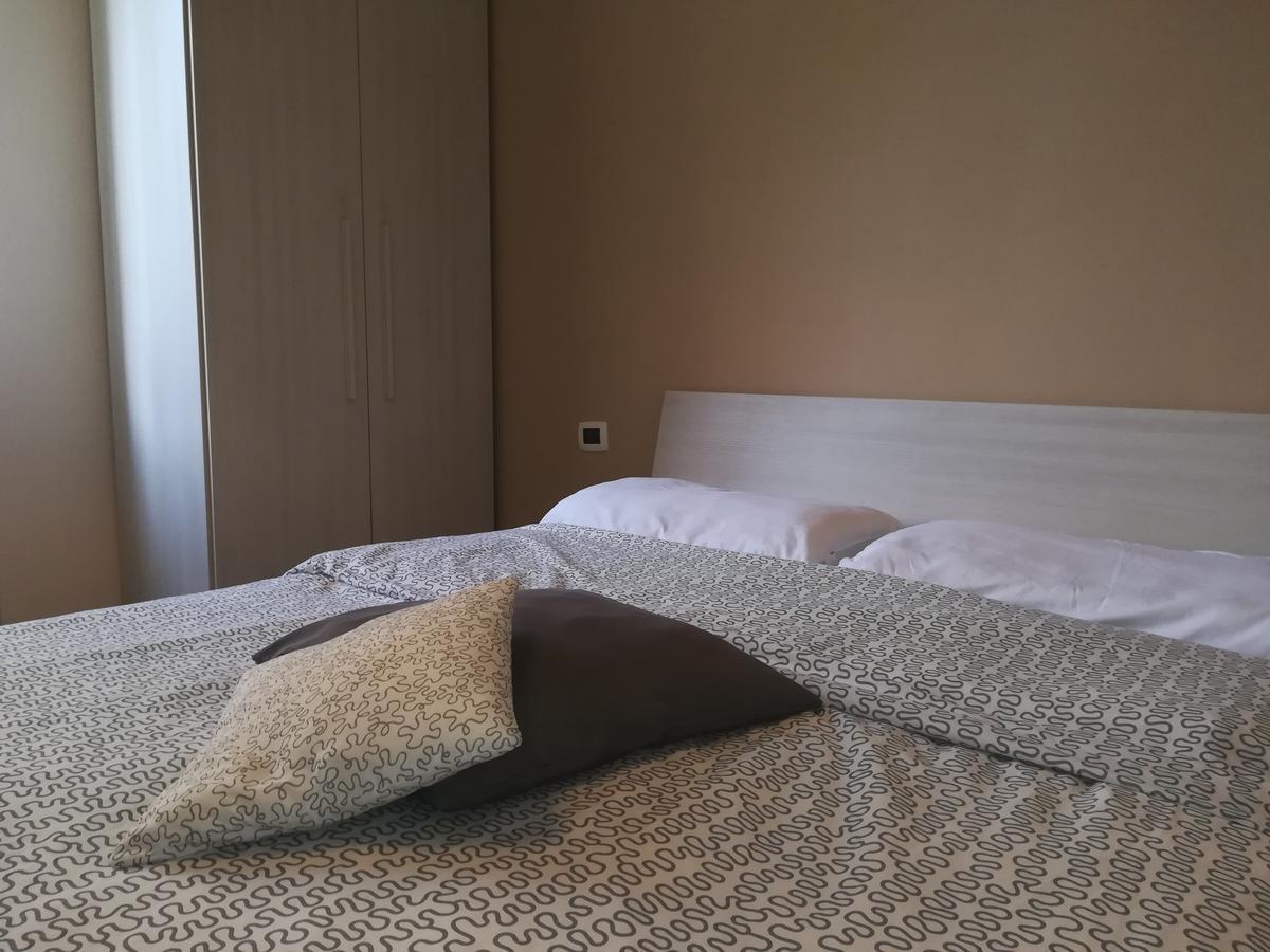 La Casa Di Rivo Hotel Desenzano del Garda Kültér fotó